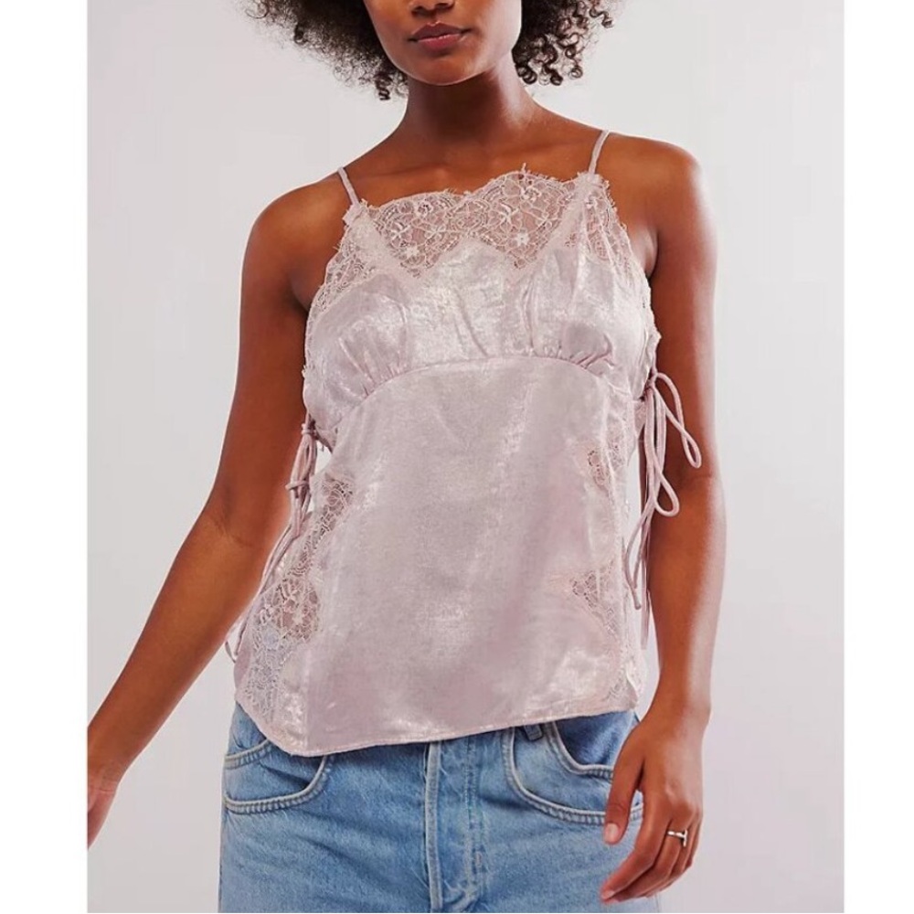 Free People Intimates Shimmer On Cami Blush Pink Lace Tank Size Medium NWT